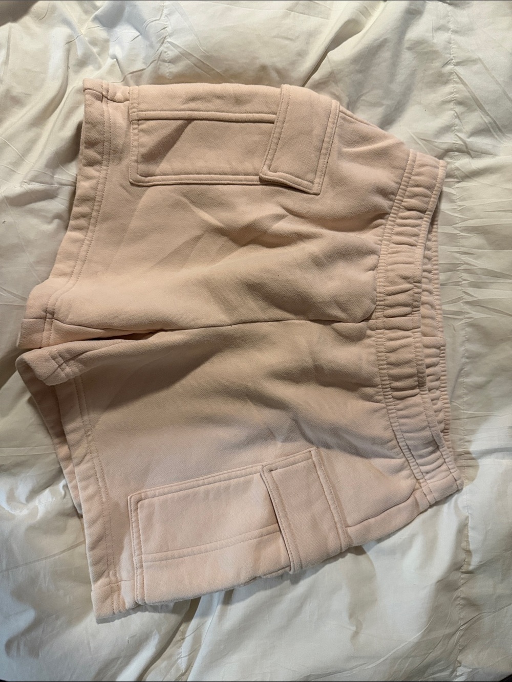 Aritzia Women's Soft Cargo Lounge Shorts in Light Blush
